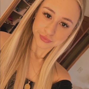 Meet your Posher, Liliana